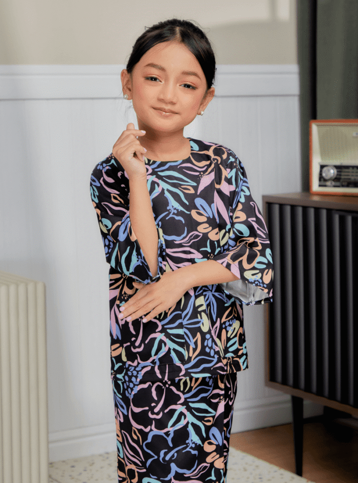 Zarith Kurung Kedah for Daughter in Stellar - Image 4
