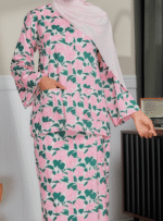Zarith Kurung Kedah for Mom in Cheery - Image 10