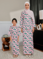 Zarith Kurung Kedah for Mom in Cheery - Image 6