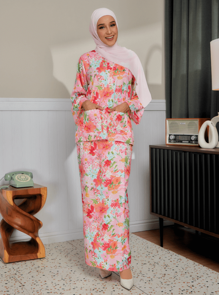 Zarith Kurung Kedah for Mom in Friendly - Image 5