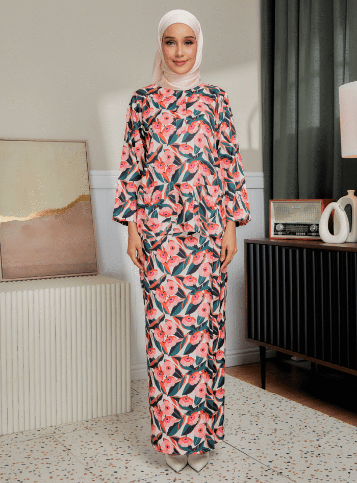 Zarith Kurung Kedah for Mom in Ideal - Image 2