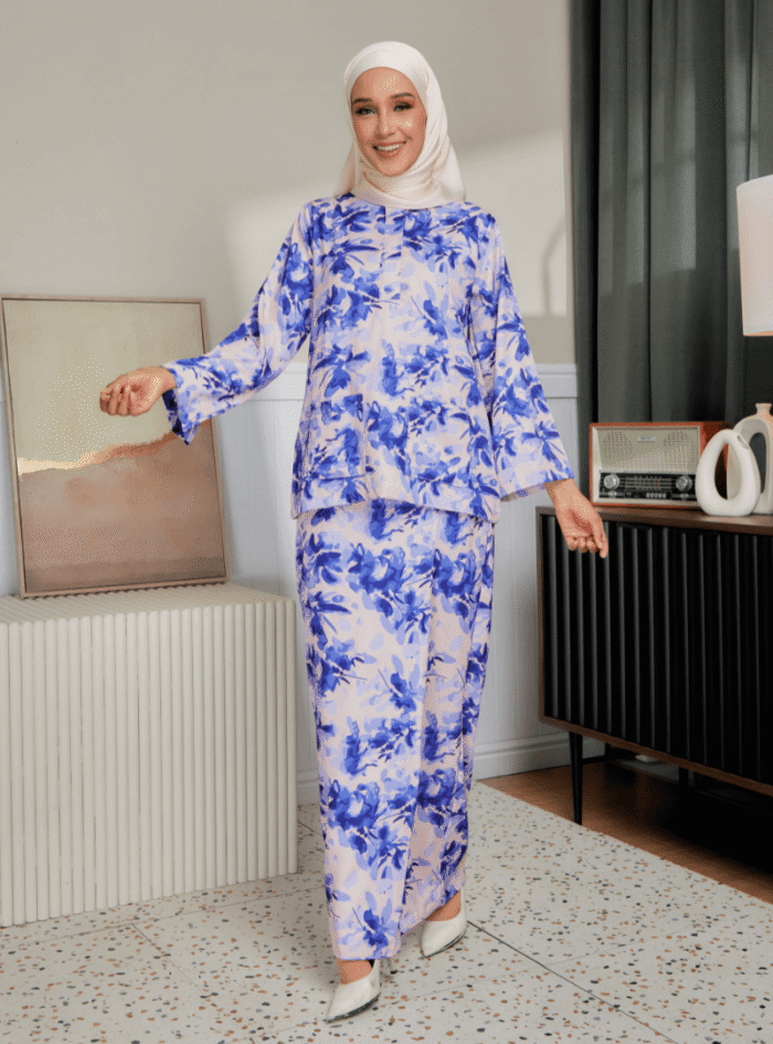 Zarith Kurung Kedah for Mom in Smart - Image 3