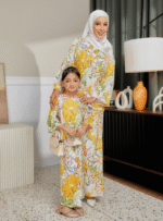 Zarith Kurung Kedah for Mom in Sparkle - Image 6